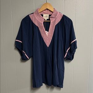 NWT Umgee Blouse Top Large Pink & Navy Linen & Cotton Blend V Neck